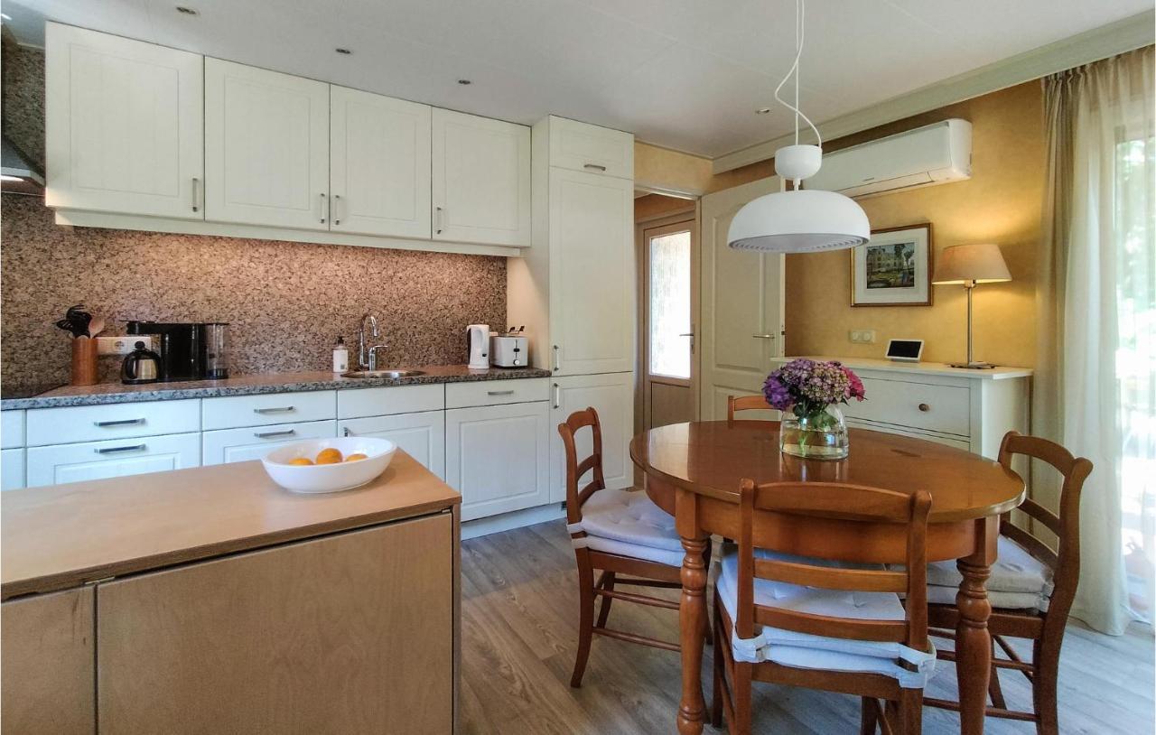 Cozy Home In Vorden With Kitchen المظهر الخارجي الصورة