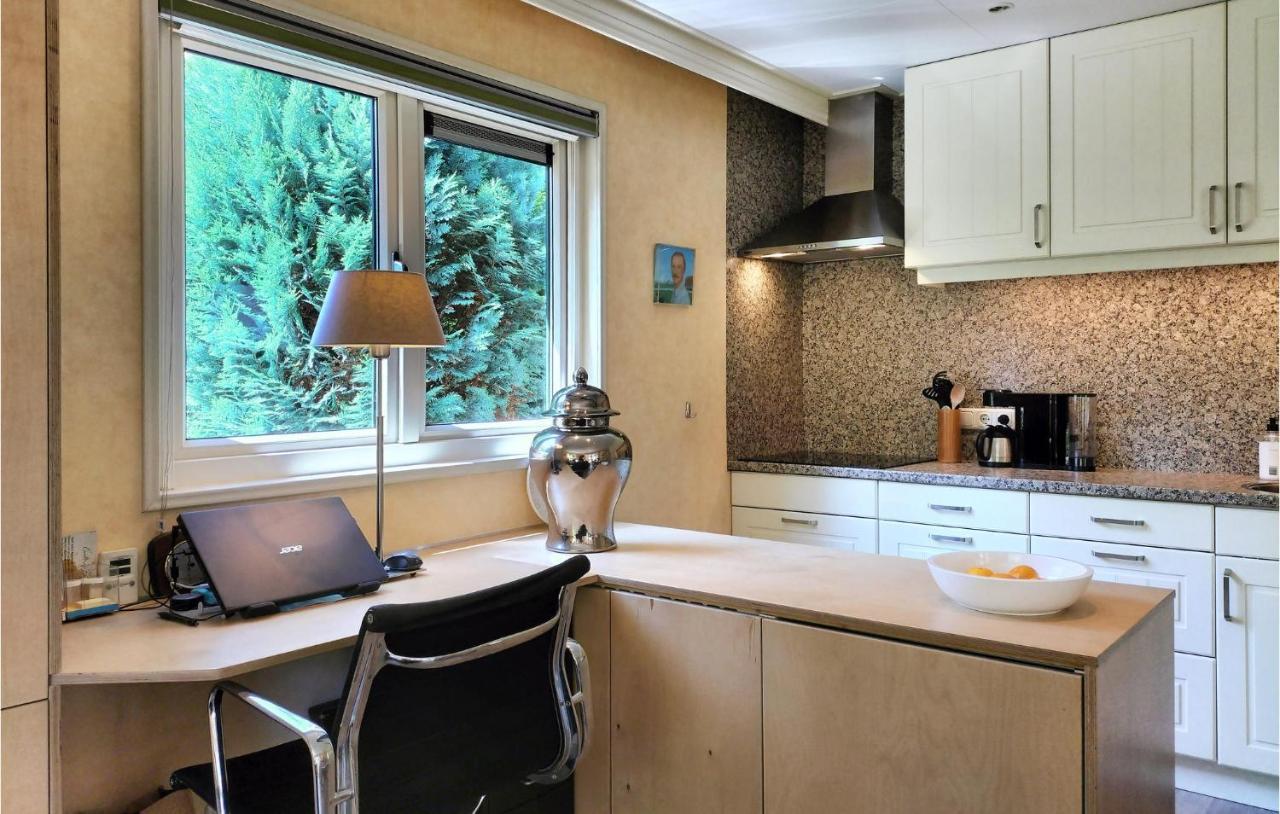 Cozy Home In Vorden With Kitchen المظهر الخارجي الصورة